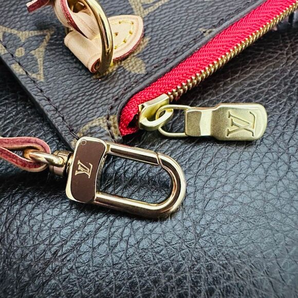 Louis Vuitton Neverfull MM Pouch - Picture 2 of 11